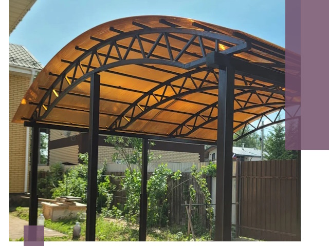 Изготовление навесов под ключ в Миассе из качественных материалов